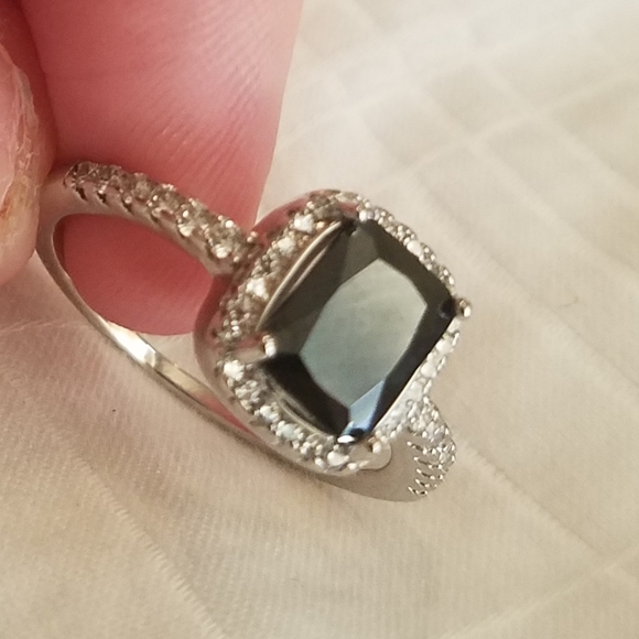 Goth Black Onyx Style Ring - Picture 4 of 7
